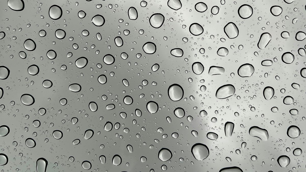 Sunroof Su Akıtıyor: Hangi Tahliye Kanalının Tıkalı Olduğu Nasıl Anlaşılır?