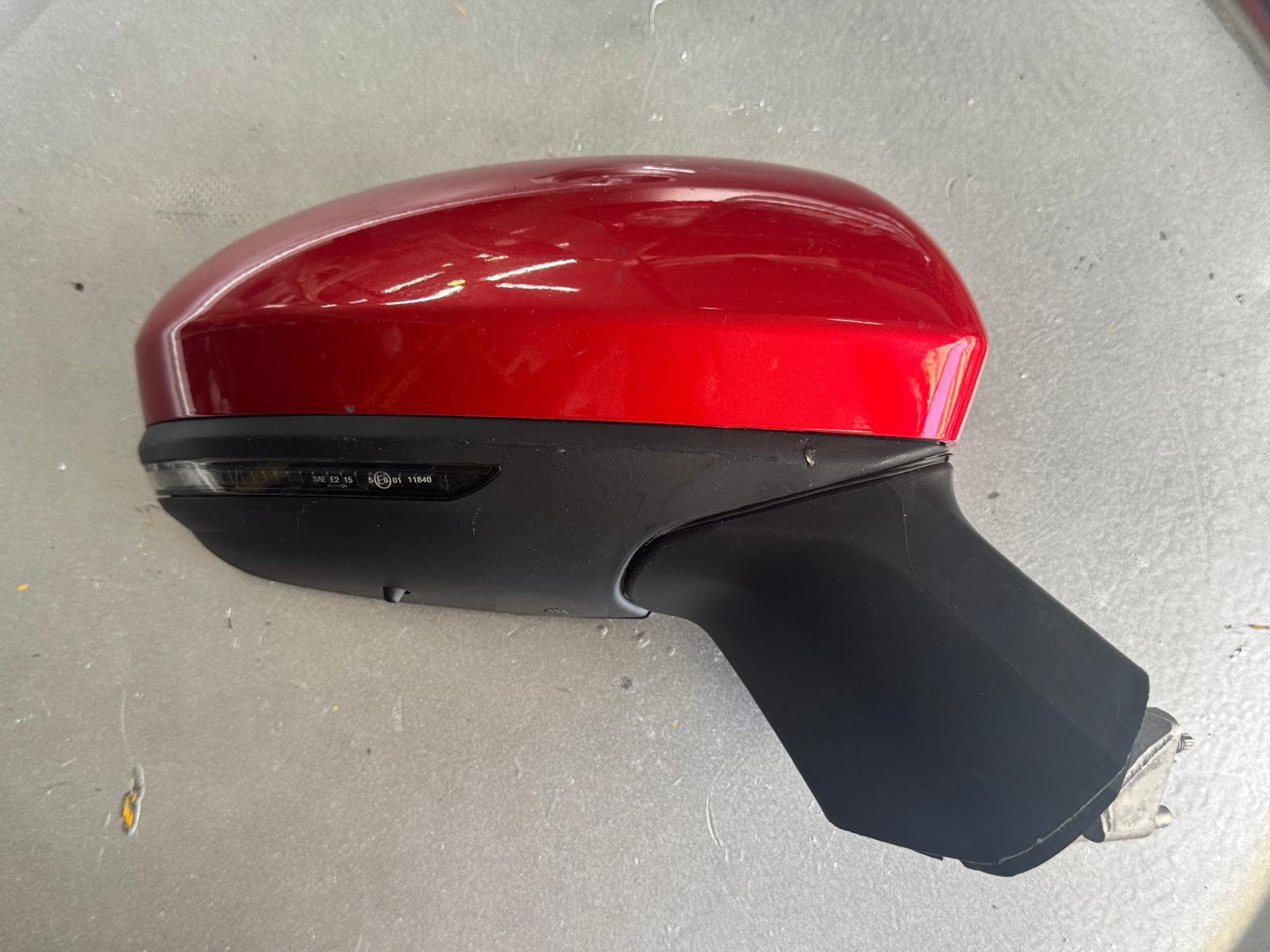 RENAULT CLİO 5 SAĞ ORJİNAL ÇIKMA AYNA - 963011854R