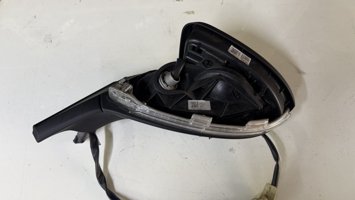 Volkswagen Golf 7 Sol Elektrikli Isıtmalı Orijinal Ayna Gövdesi
